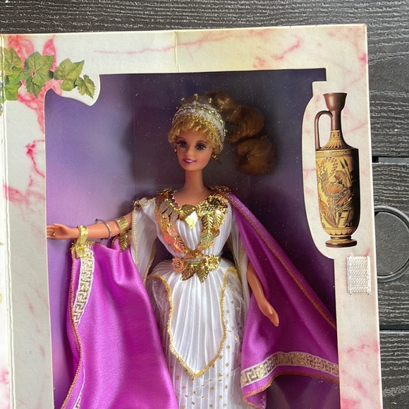 NRFB - Grecian Goddess Barbie Doll - From The Great Eras Collection a Volume 7 - Picture 1 of 14